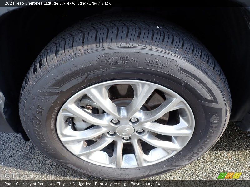 Sting-Gray / Black 2021 Jeep Cherokee Latitude Lux 4x4