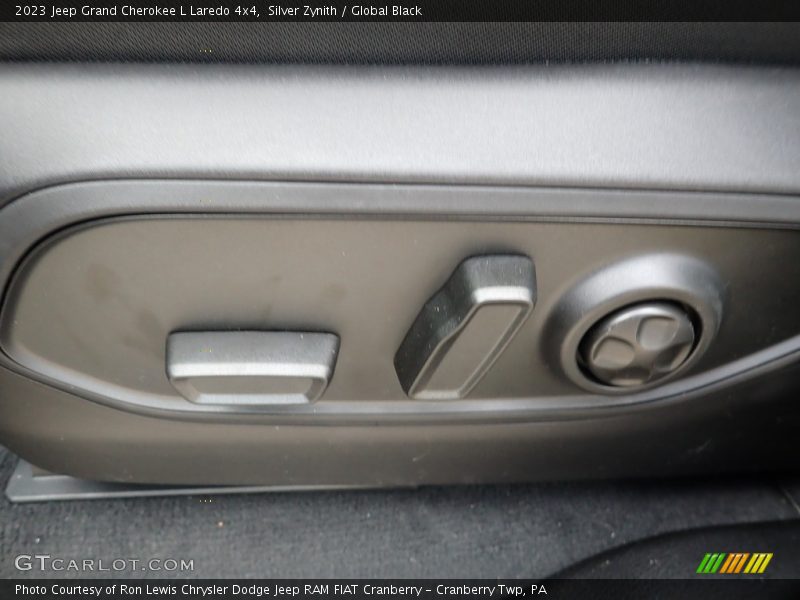 Silver Zynith / Global Black 2023 Jeep Grand Cherokee L Laredo 4x4