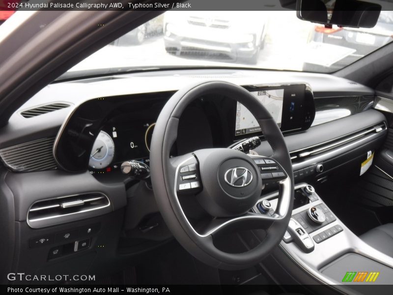 Typhoon Silver / Black 2024 Hyundai Palisade Calligraphy AWD