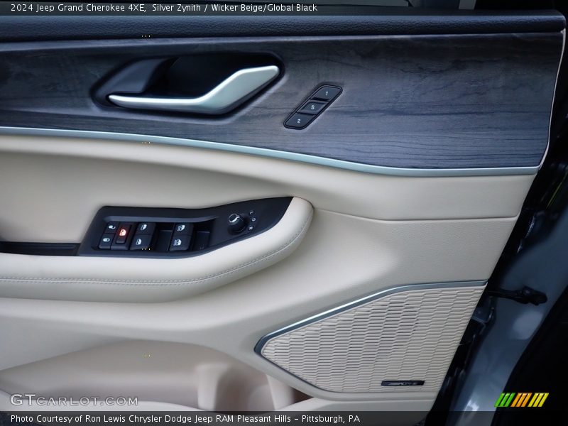 Silver Zynith / Wicker Beige/Global Black 2024 Jeep Grand Cherokee 4XE