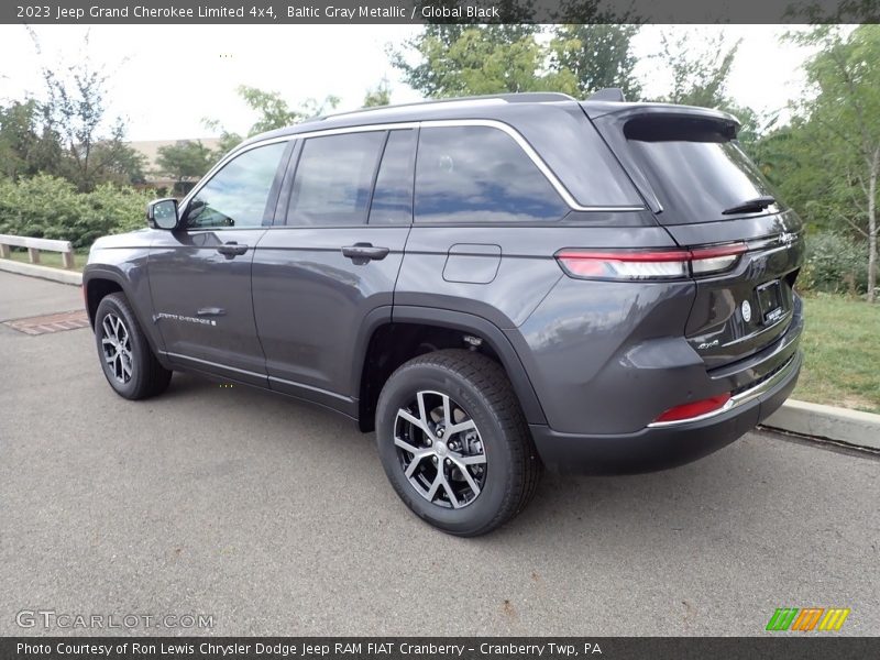Baltic Gray Metallic / Global Black 2023 Jeep Grand Cherokee Limited 4x4