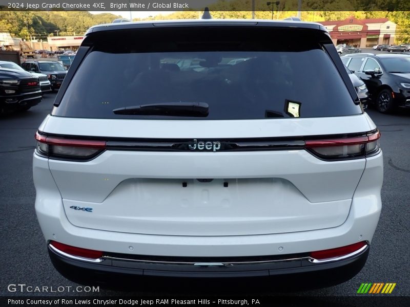 Bright White / Global Black 2024 Jeep Grand Cherokee 4XE
