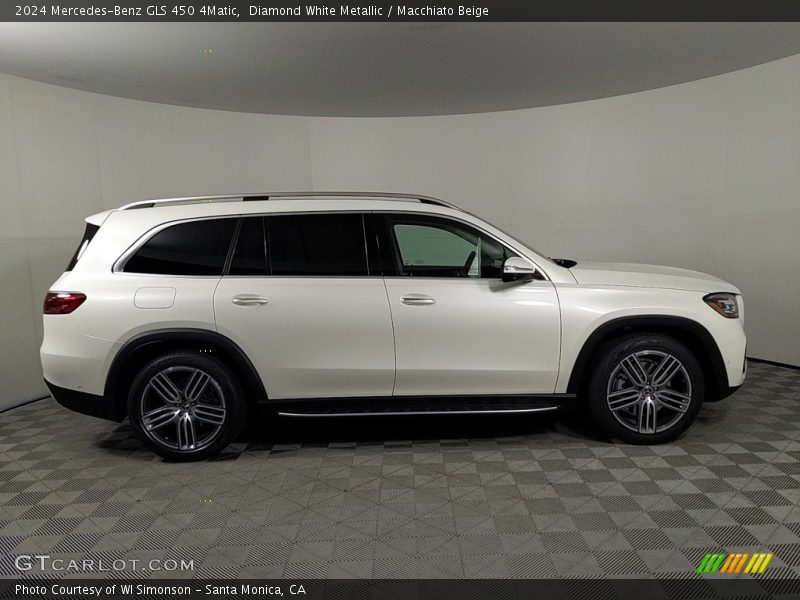 Diamond White Metallic / Macchiato Beige 2024 Mercedes-Benz GLS 450 4Matic