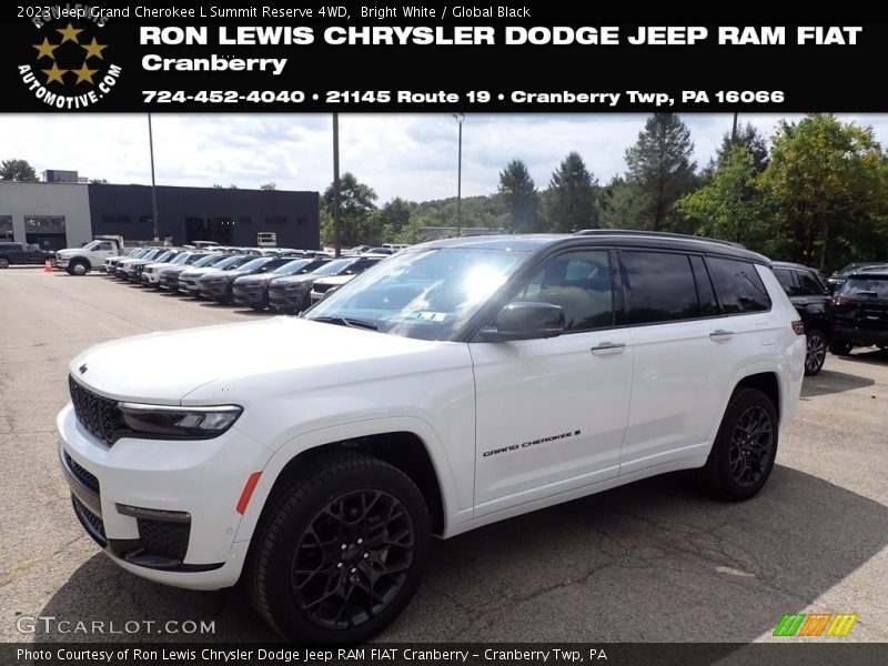 Bright White / Global Black 2023 Jeep Grand Cherokee L Summit Reserve 4WD