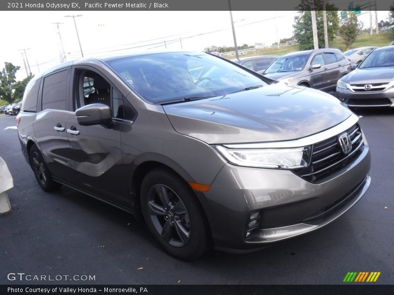 Front 3/4 View of 2021 Odyssey EX