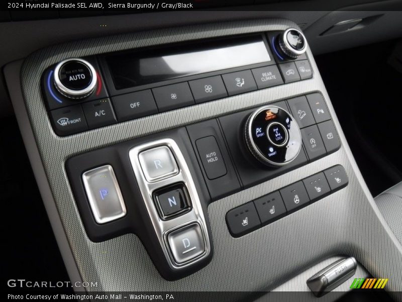 Controls of 2024 Palisade SEL AWD