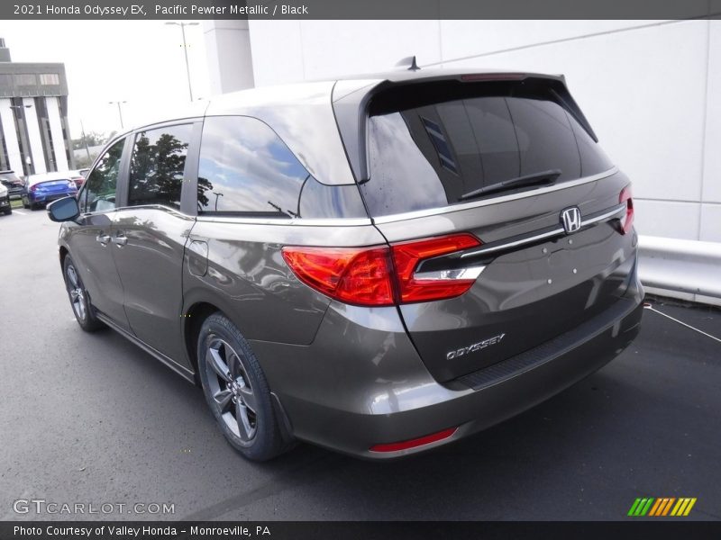 Pacific Pewter Metallic / Black 2021 Honda Odyssey EX