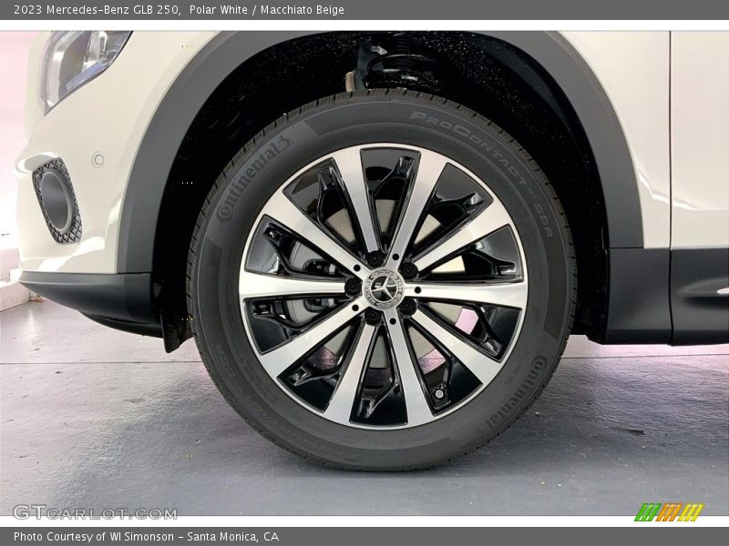 Polar White / Macchiato Beige 2023 Mercedes-Benz GLB 250