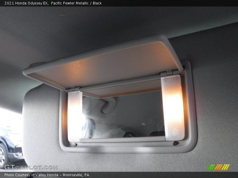 Pacific Pewter Metallic / Black 2021 Honda Odyssey EX