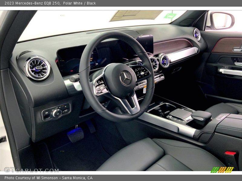 Polar White / Black 2023 Mercedes-Benz EQB 250