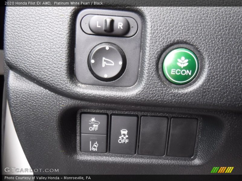 Controls of 2020 Pilot EX AWD