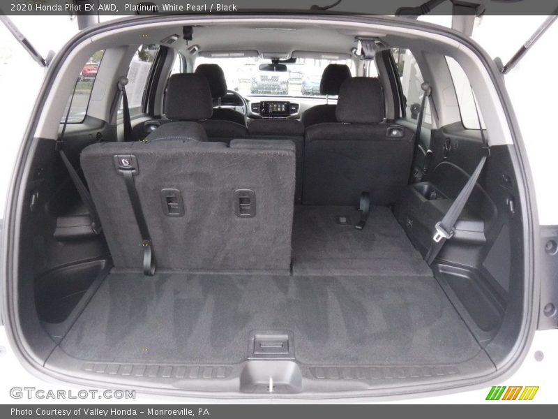  2020 Pilot EX AWD Trunk