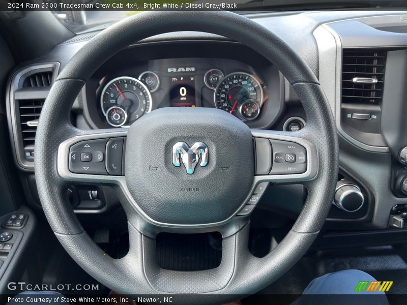  2024 2500 Tradesman Crew Cab 4x4 Steering Wheel