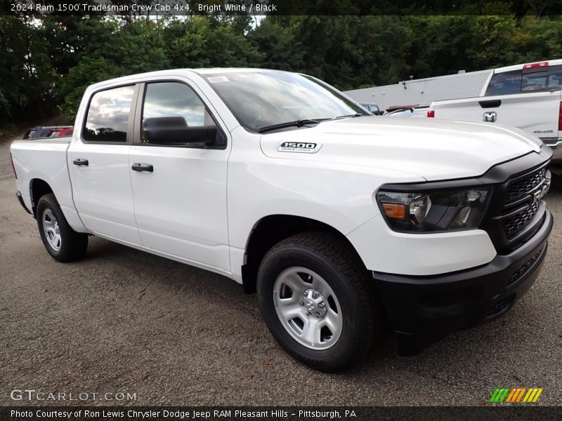 Front 3/4 View of 2024 1500 Tradesman Crew Cab 4x4