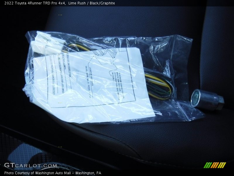 Lime Rush / Black/Graphite 2022 Toyota 4Runner TRD Pro 4x4
