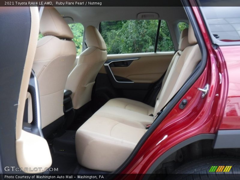 Ruby Flare Pearl / Nutmeg 2021 Toyota RAV4 LE AWD