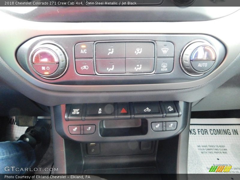 Controls of 2018 Colorado Z71 Crew Cab 4x4
