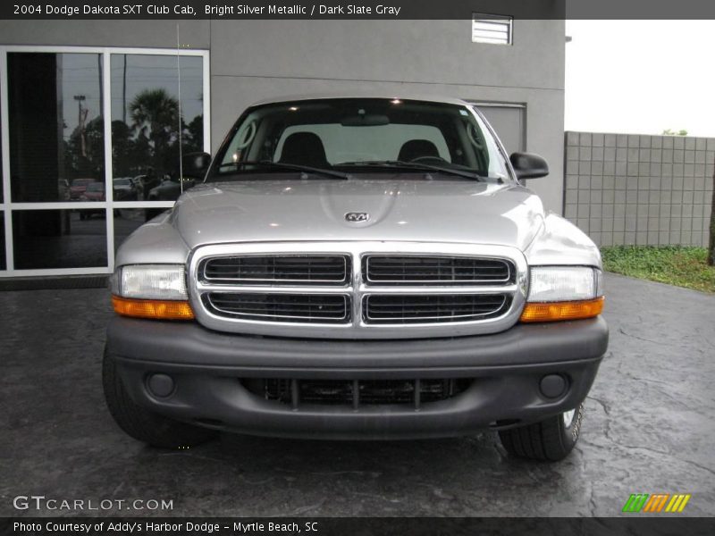 Bright Silver Metallic / Dark Slate Gray 2004 Dodge Dakota SXT Club Cab