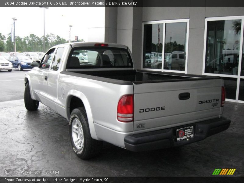 Bright Silver Metallic / Dark Slate Gray 2004 Dodge Dakota SXT Club Cab