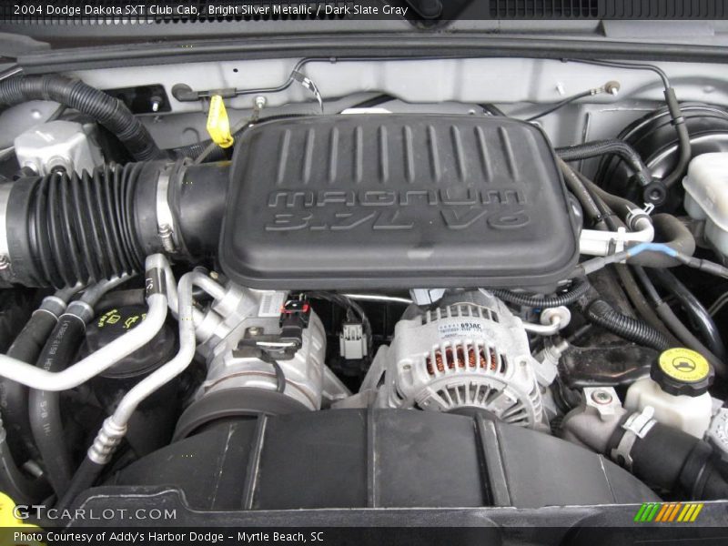 Bright Silver Metallic / Dark Slate Gray 2004 Dodge Dakota SXT Club Cab