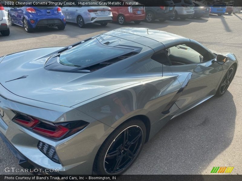 Hypersonic Gray Metallic / Natural 2022 Chevrolet Corvette Stingray Coupe