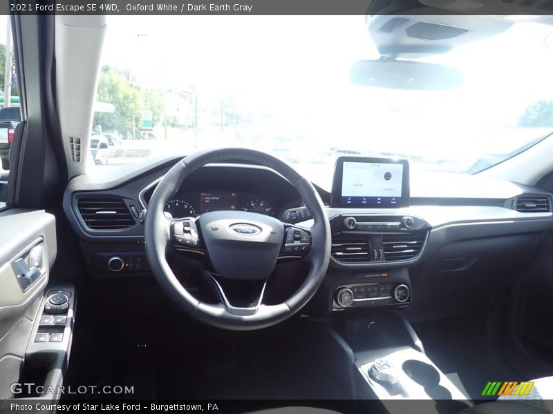 Oxford White / Dark Earth Gray 2021 Ford Escape SE 4WD
