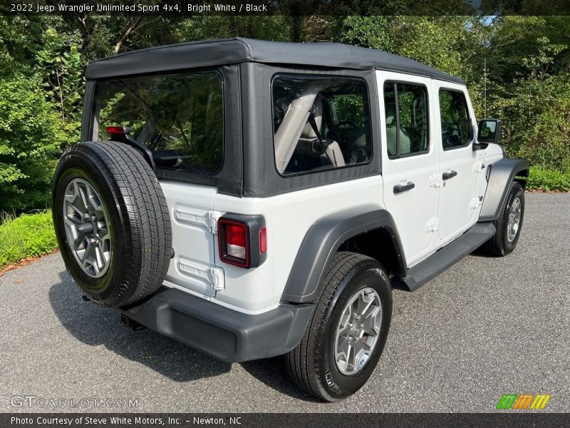 Bright White / Black 2022 Jeep Wrangler Unlimited Sport 4x4