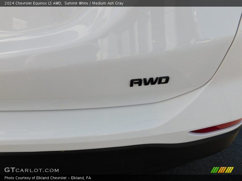Summit White / Medium Ash Gray 2024 Chevrolet Equinox LS AWD