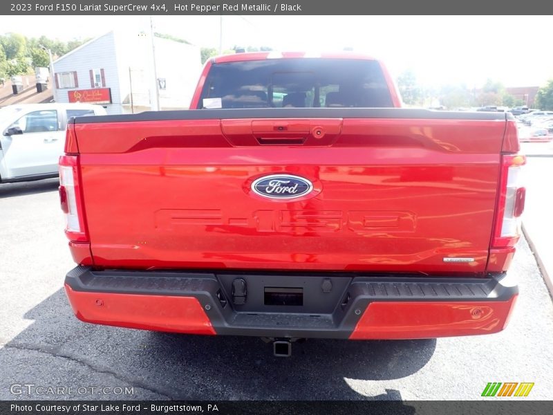 Hot Pepper Red Metallic / Black 2023 Ford F150 Lariat SuperCrew 4x4