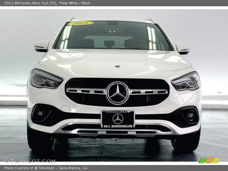 Polar White / Black 2021 Mercedes-Benz GLA 250