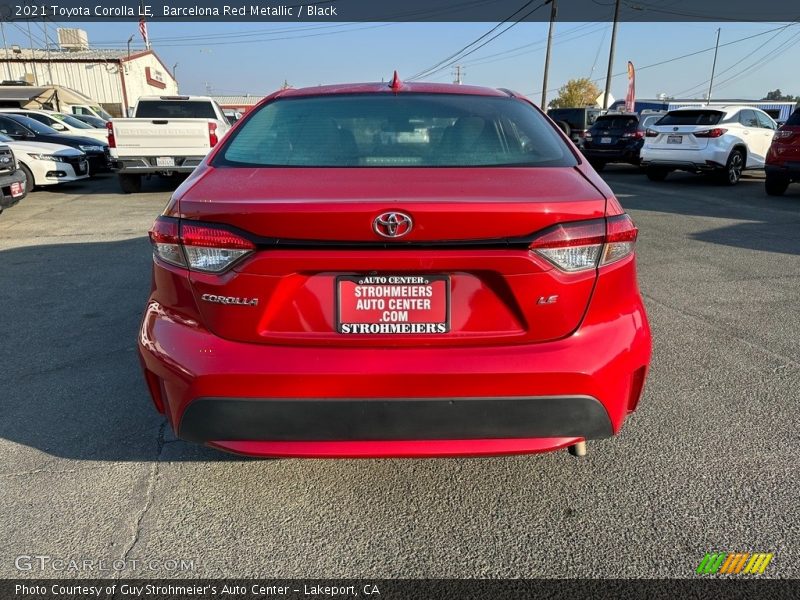 Barcelona Red Metallic / Black 2021 Toyota Corolla LE