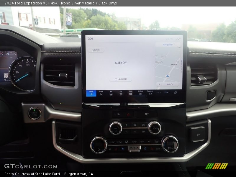 Controls of 2024 Expedition XLT 4x4
