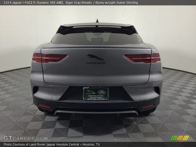 Eiger Gray Metallic / Ebony w/Light Oyster Stitching 2024 Jaguar I-PACE R-Dynamic HSE AWD