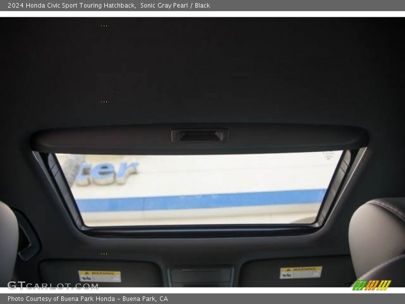 Sonic Gray Pearl / Black 2024 Honda Civic Sport Touring Hatchback