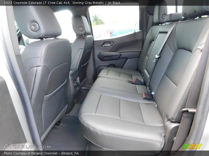 Sterling Gray Metallic / Jet Black 2023 Chevrolet Colorado LT Crew Cab 4x4