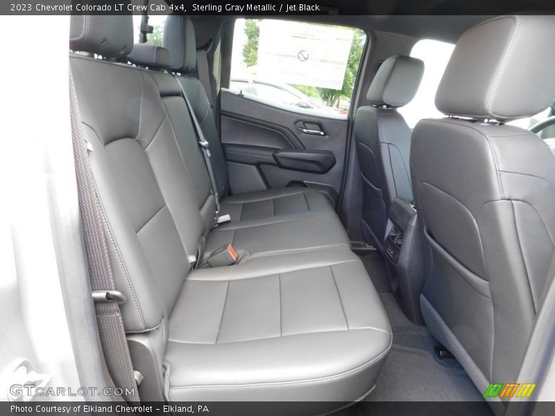 Sterling Gray Metallic / Jet Black 2023 Chevrolet Colorado LT Crew Cab 4x4