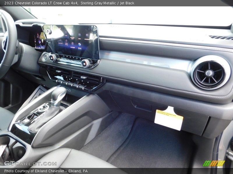 Sterling Gray Metallic / Jet Black 2023 Chevrolet Colorado LT Crew Cab 4x4