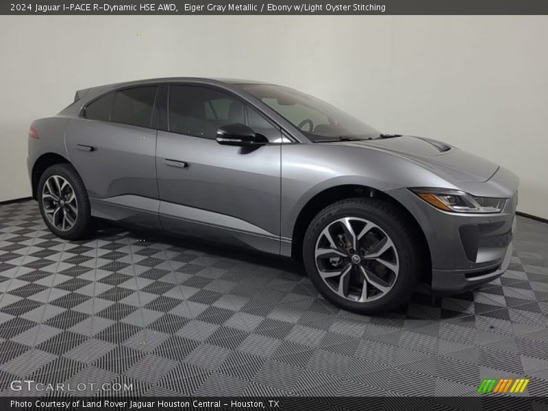 Front 3/4 View of 2024 I-PACE R-Dynamic HSE AWD