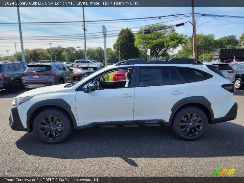 Crystal White Pearl / Titanium Gray 2024 Subaru Outback Onyx Edition XT