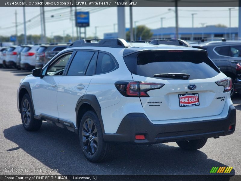 Crystal White Pearl / Titanium Gray 2024 Subaru Outback Onyx Edition XT