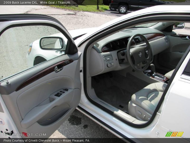White Opal / Titanium 2009 Buick Lucerne CXL