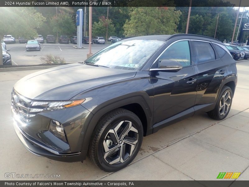 Front 3/4 View of 2024 Tucson Limited AWD