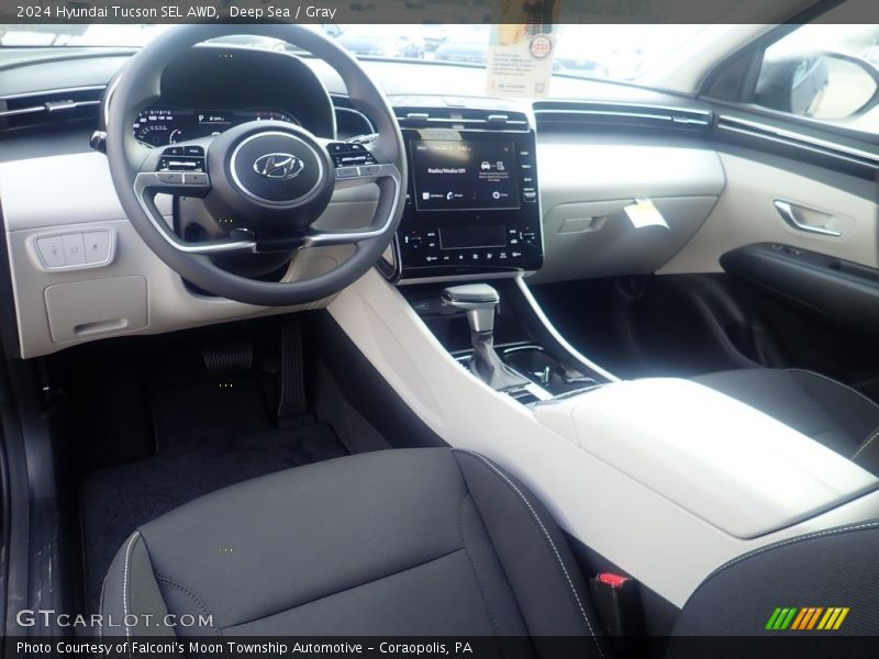  2024 Tucson SEL AWD Gray Interior
