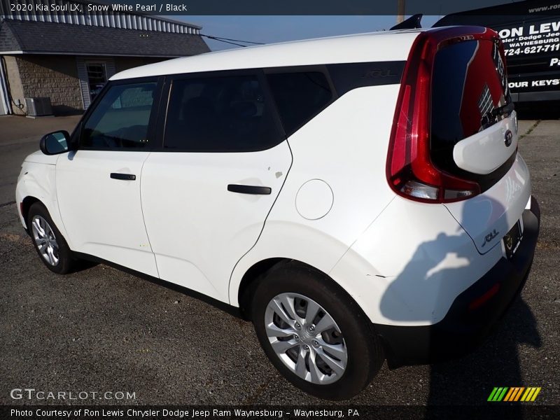 Snow White Pearl / Black 2020 Kia Soul LX