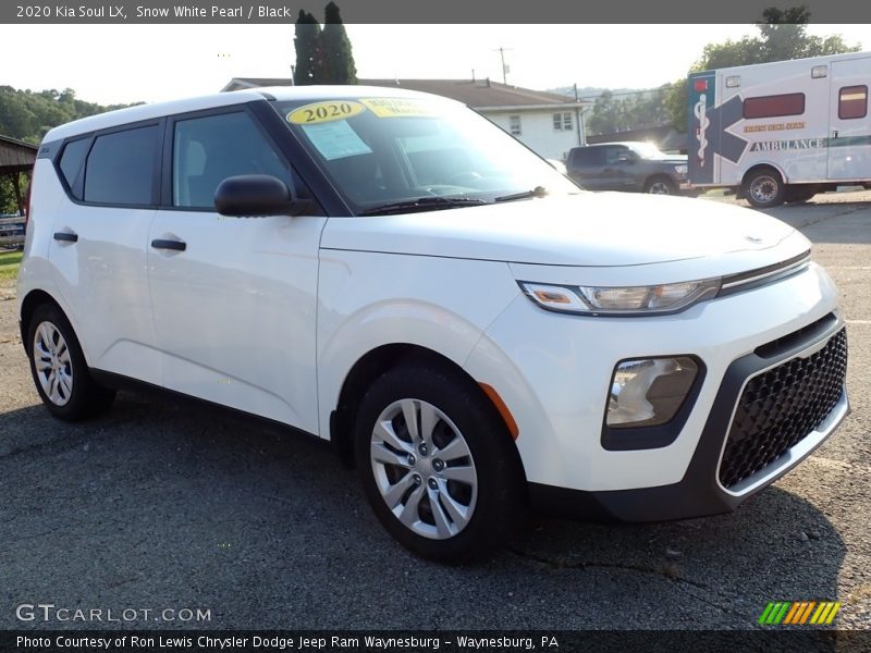 Snow White Pearl / Black 2020 Kia Soul LX