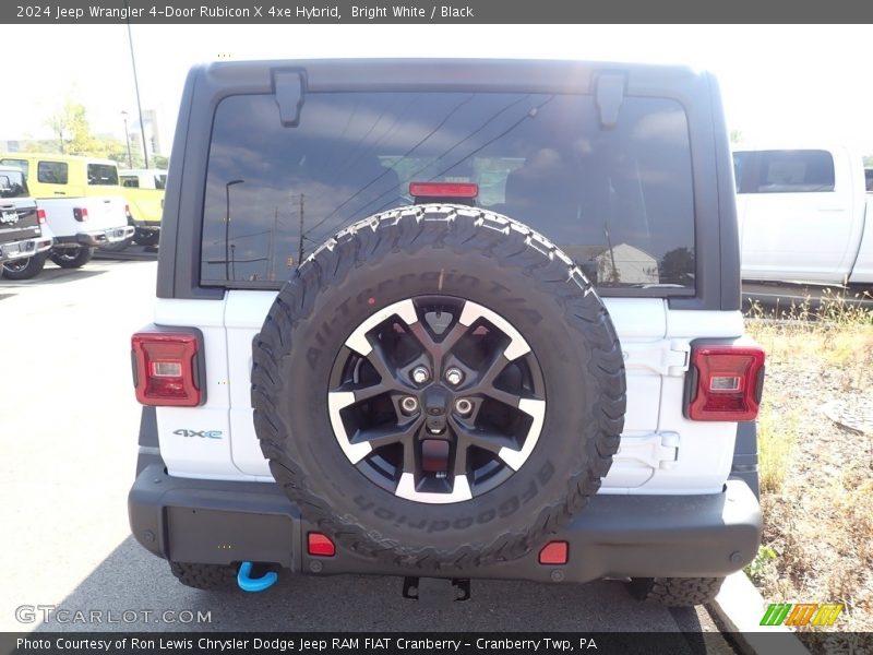 Bright White / Black 2024 Jeep Wrangler 4-Door Rubicon X 4xe Hybrid