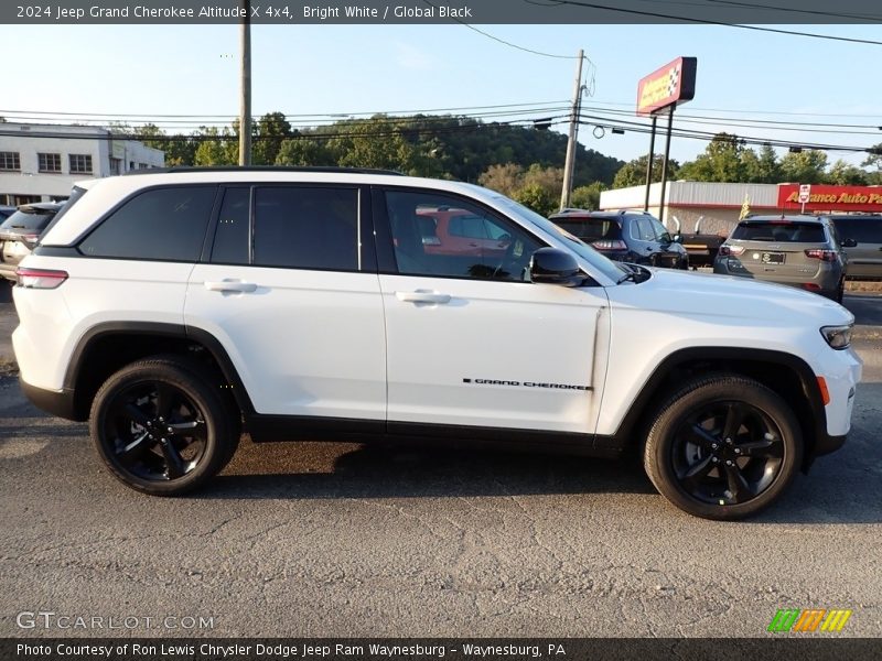  2024 Grand Cherokee Altitude X 4x4 Bright White