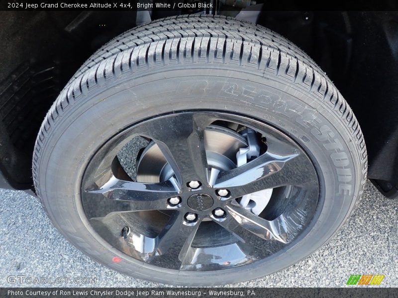  2024 Grand Cherokee Altitude X 4x4 Wheel