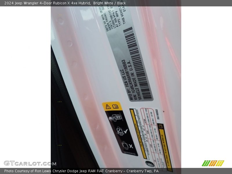 Bright White / Black 2024 Jeep Wrangler 4-Door Rubicon X 4xe Hybrid