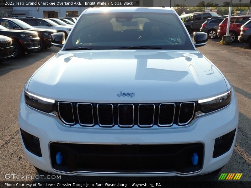 Bright White / Global Black 2023 Jeep Grand Cherokee Overland 4XE